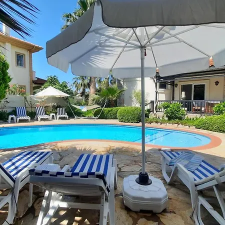 Villa Utopia *