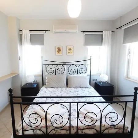 Utopia Villa *