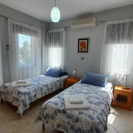 Utopia Villa